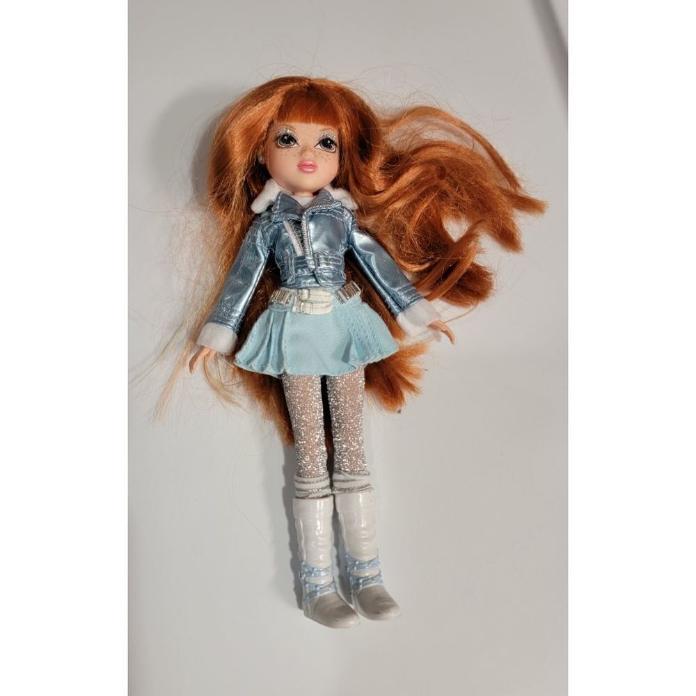 Moxie Girlz Magic Snow Doll